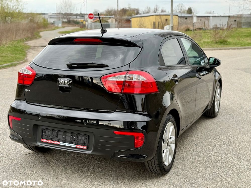 Kia Rio 1.4 XL Business Line - 13