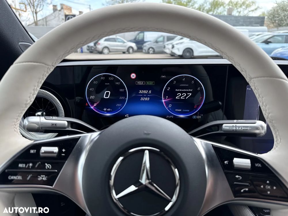 Mercedes-Benz CLA 200 4MATIC Coupe - 10