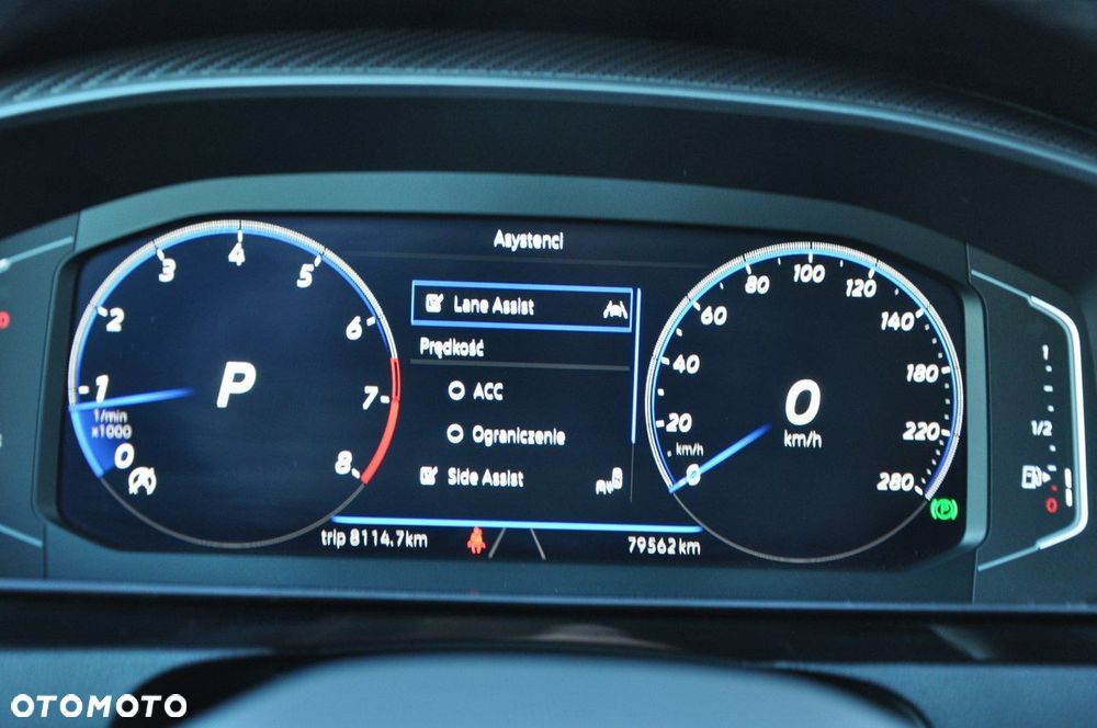 Volkswagen Arteon 2.0 TSI DSG R-Line - 38