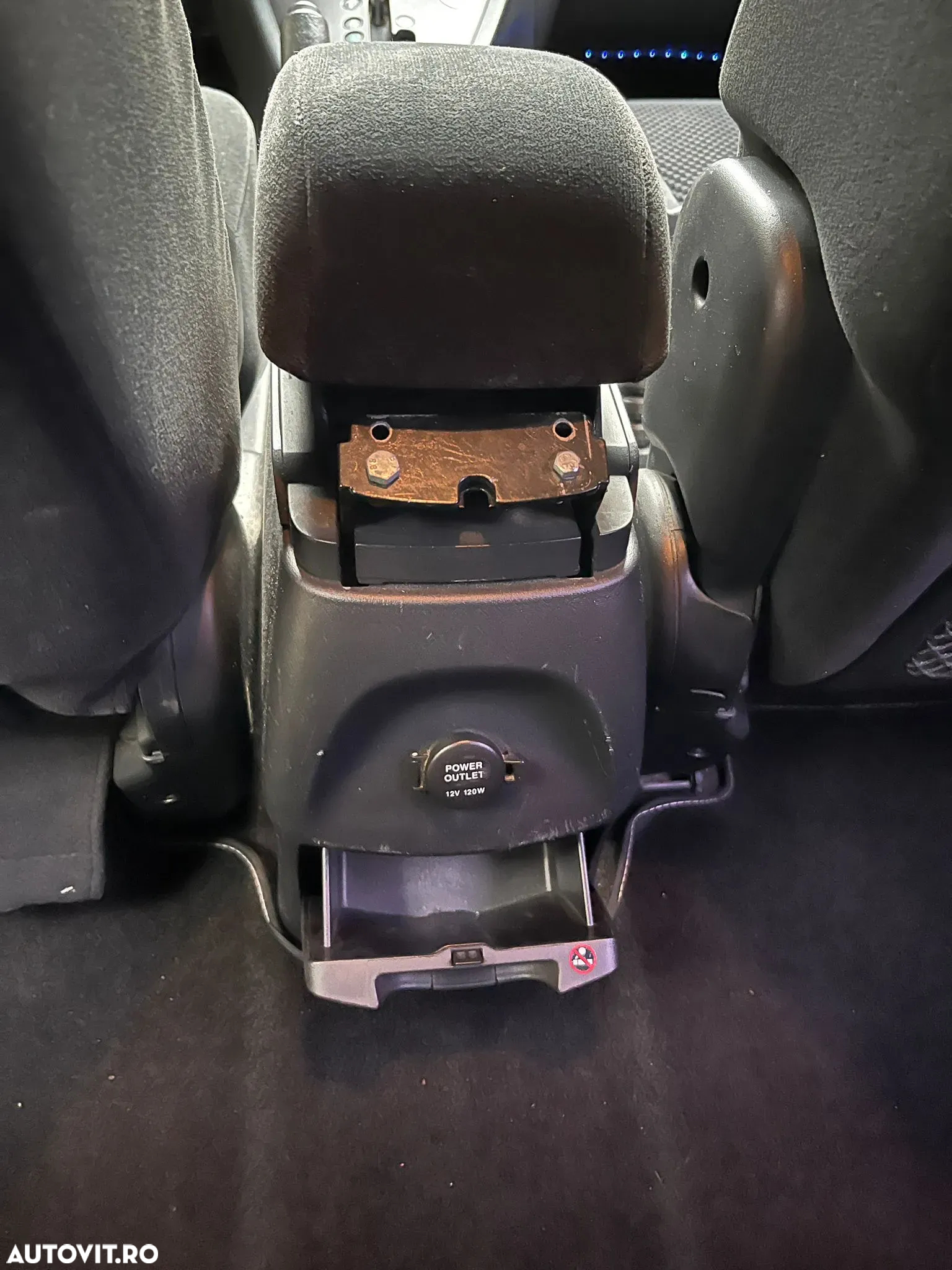 Hyundai Tucson 2.0 CRDI VGT 2WD Automatik GLS - 35