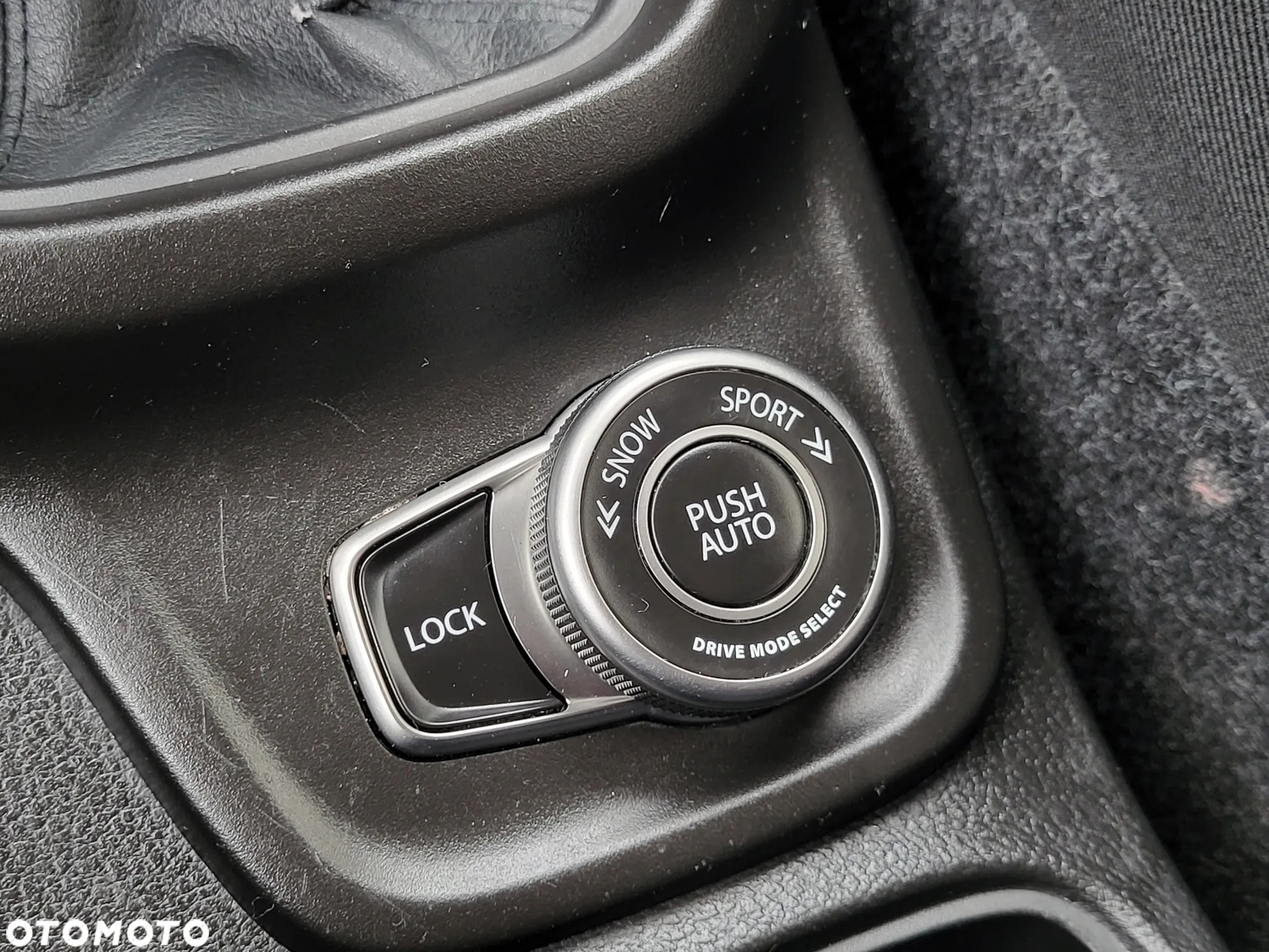 Suzuki Vitara 1.6 Comfort 4WD - 14