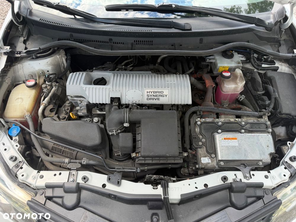 Toyota Auris Hybrid 135 Premium - 12