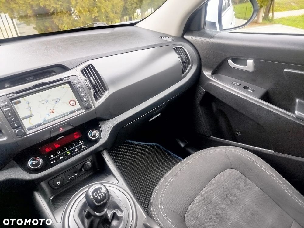 Kia Sportage 2,0 CRDI AWD Spirit - 28