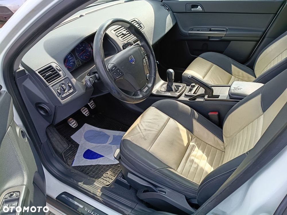 Volvo V50 - 10