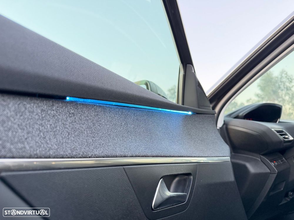 Peugeot 3008 1.5 BlueHDi Allure - 24