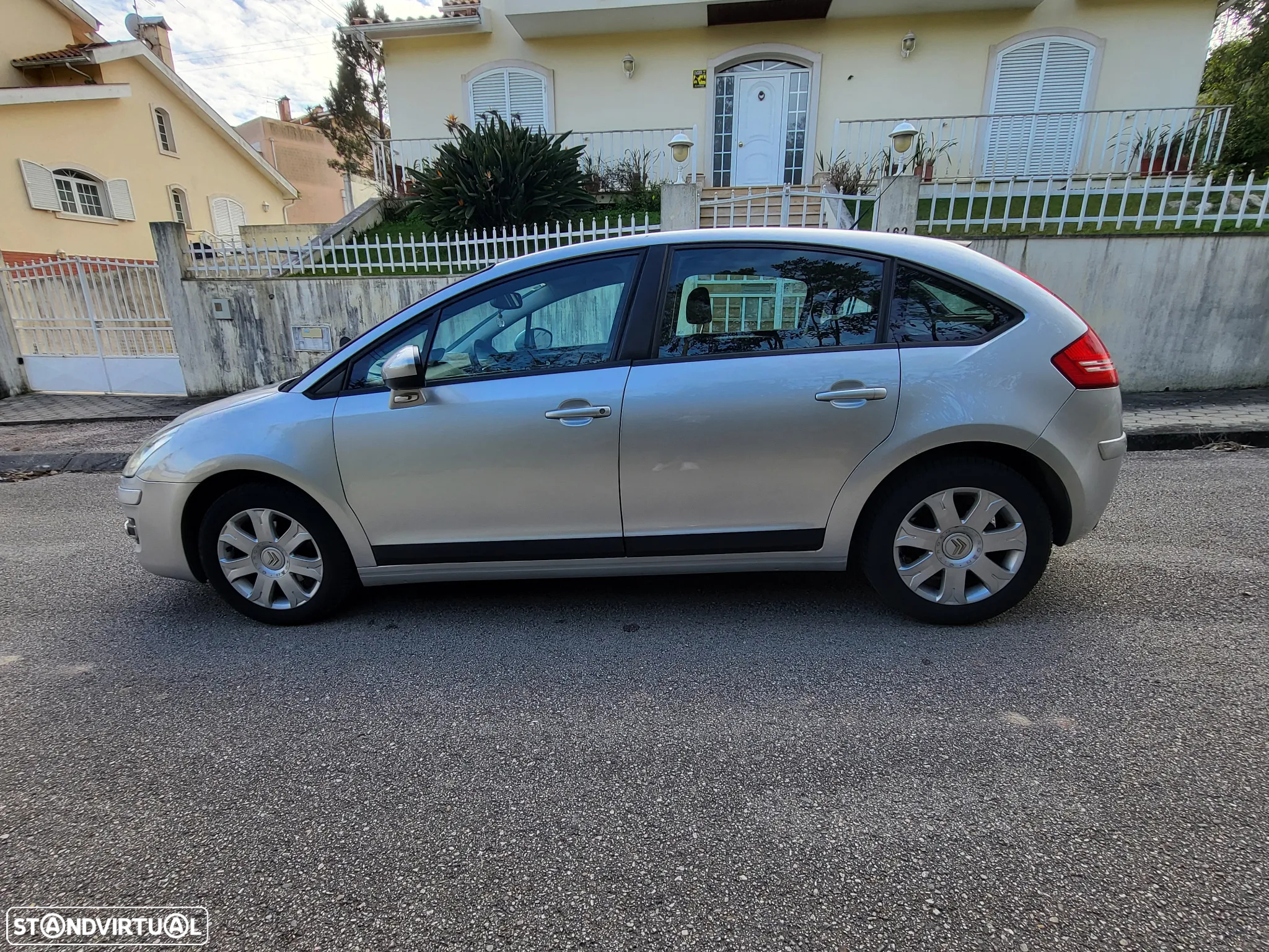 Citroën C4 1.6 HDi VTR Pack - 6