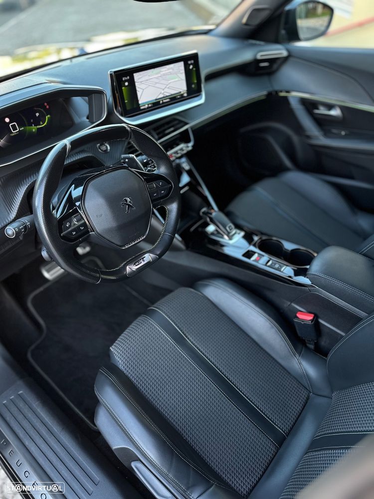 Peugeot 2008 - 5