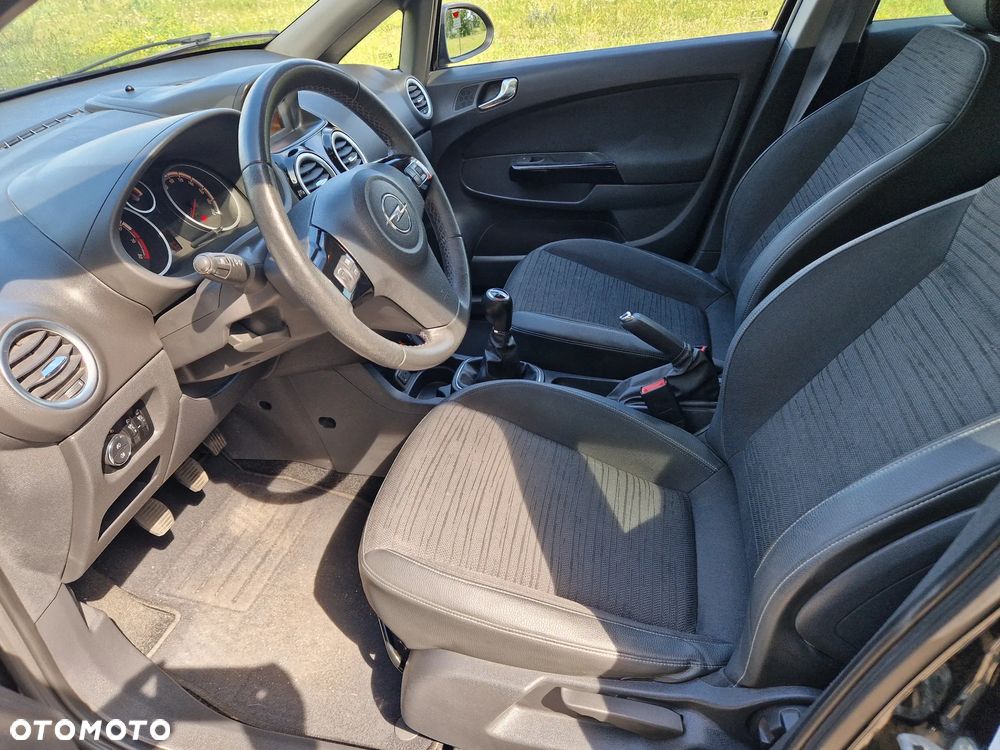 Opel Corsa - 15