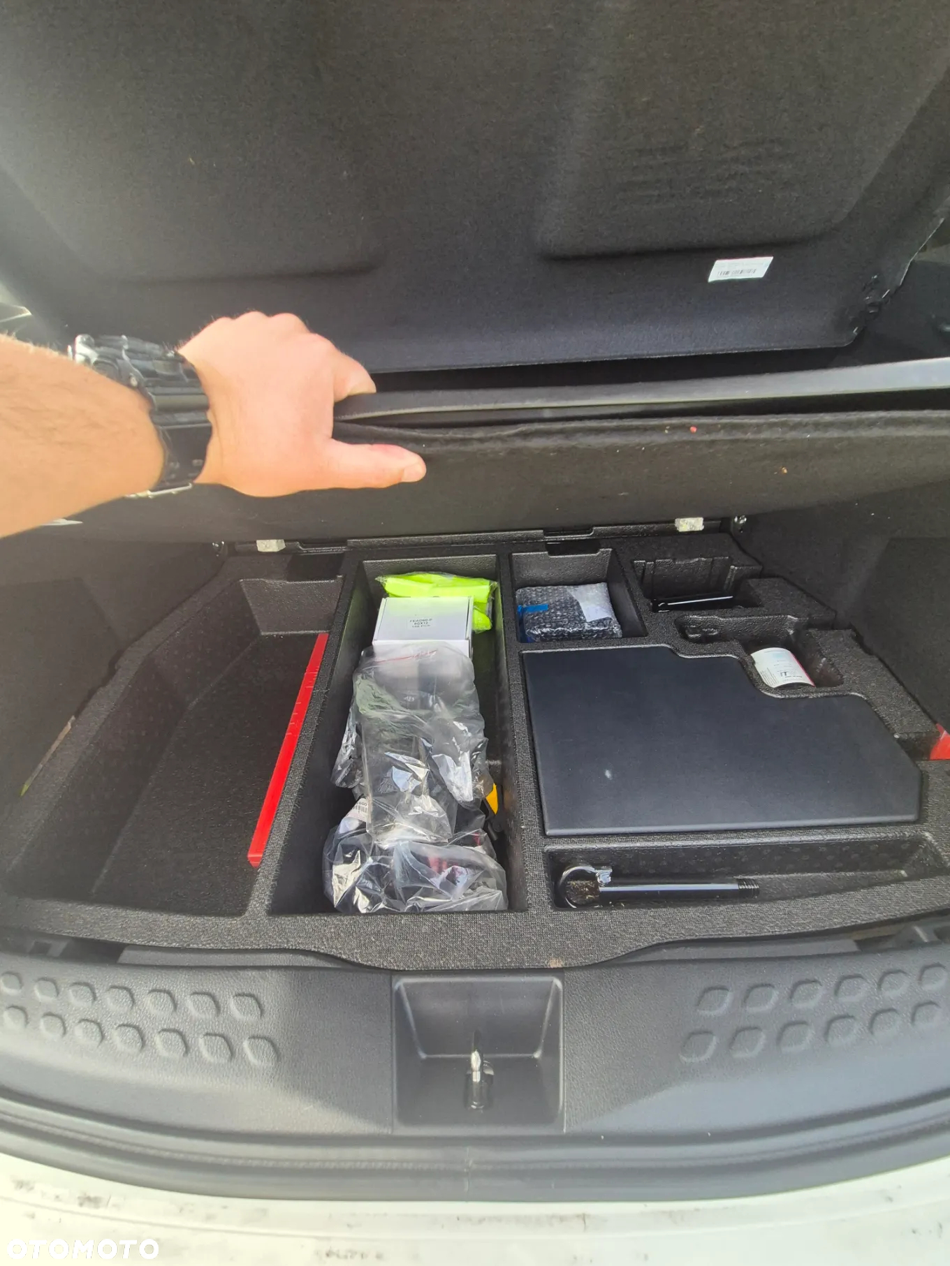 Toyota C-HR 2.0 Hybrid GR Sport - 26