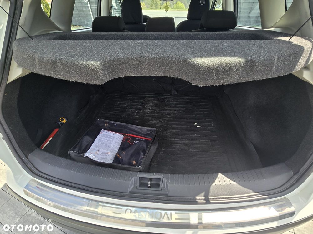 Nissan Qashqai 2.0 Acenta CVT - 23