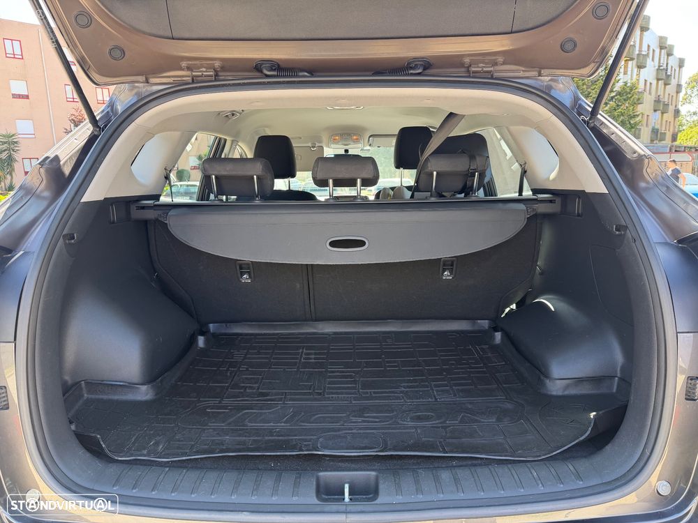 Hyundai Tucson 1.6 GDi 2WD Select - 9