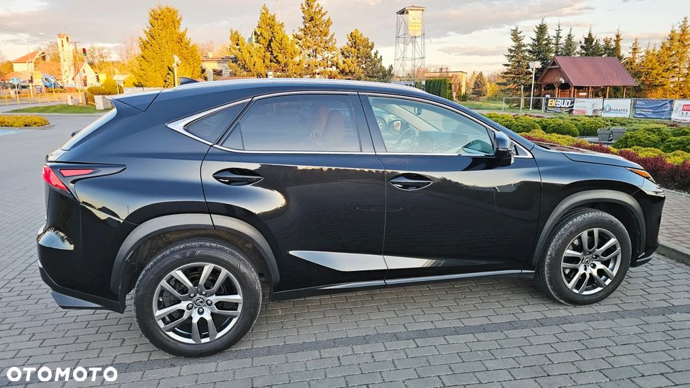 Lexus NX 300 Comfort AWD - 8