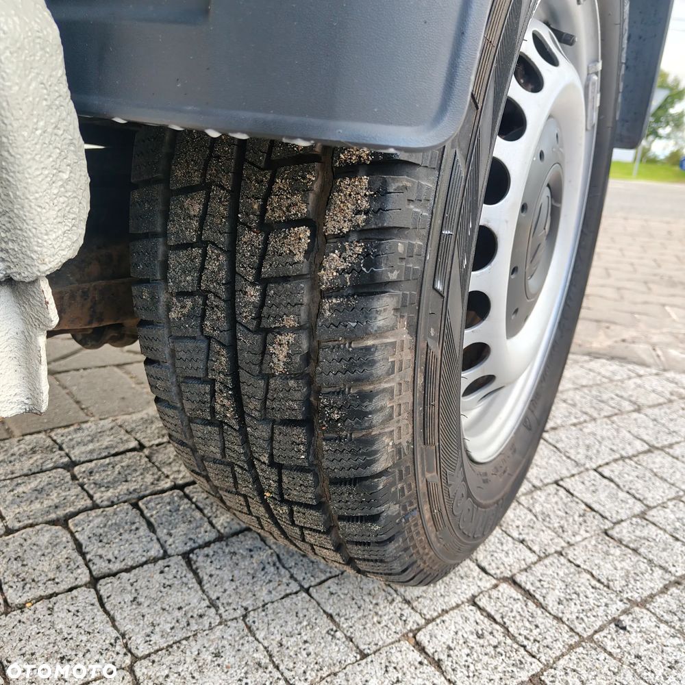 Volkswagen Transporter - 18