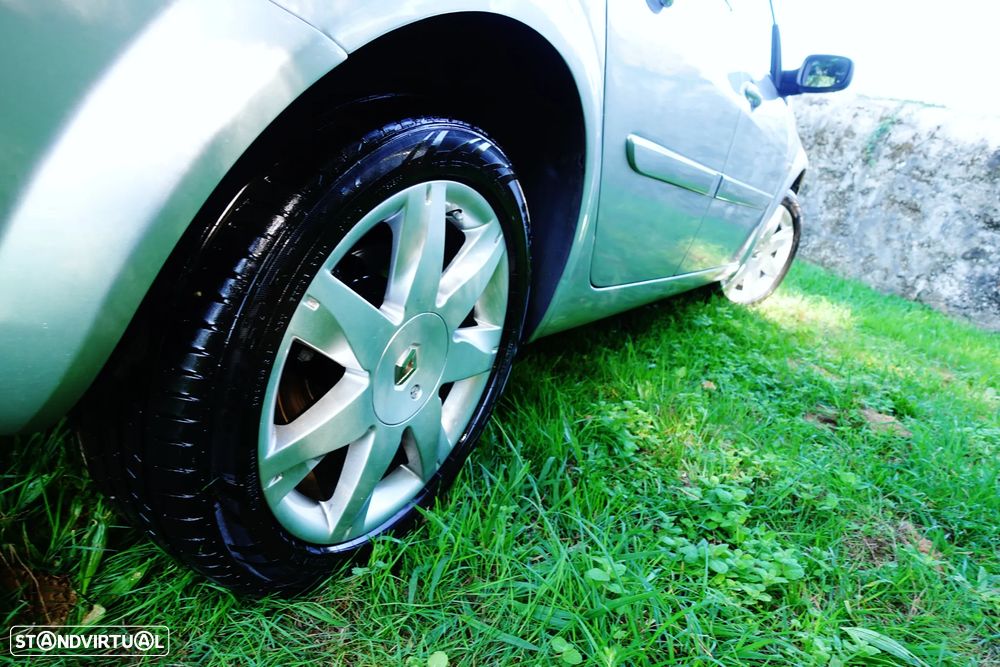 Renault Mégane Break 1.5 dCi Dynamique S - 15