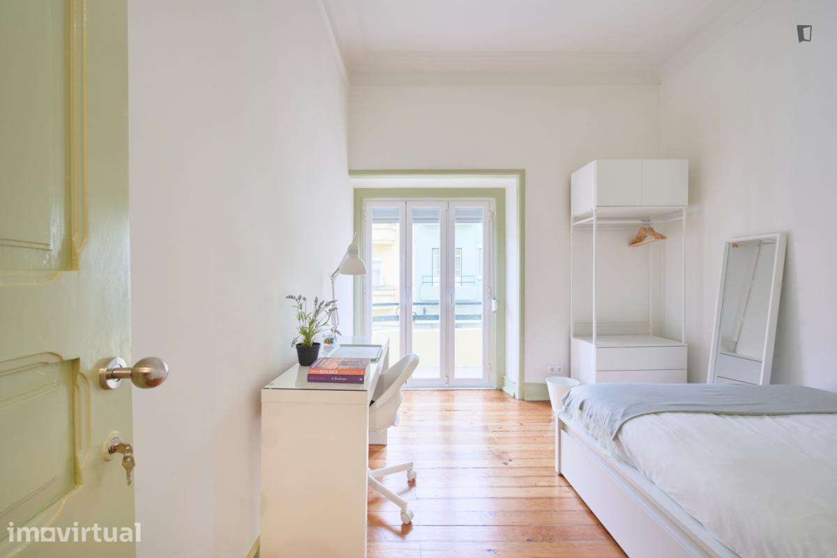 Quarto - localizado em Alcântara Lisbon - Grande imagem: 2/35