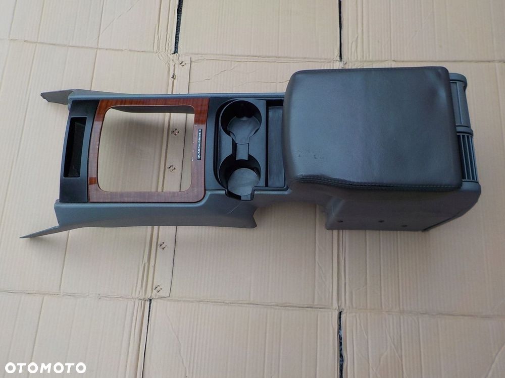 podłokietnik tunel jeep grand cherokee III WH WK 3,0 crd 2007r - 1