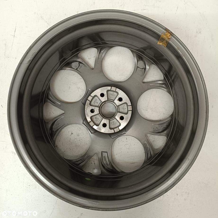 Alufelga 5x98 18 Alfa Romeo 4C Spider 50529634 (F7893) - 7