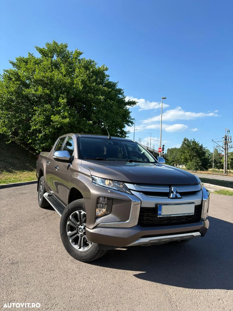 Mitsubishi L200 Double Cab 2.2 DI-D M/T Instyle - 1