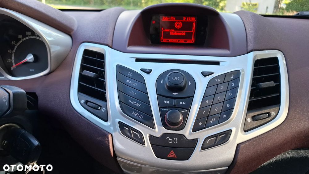 Ford Fiesta 1.4 Titanium - 6