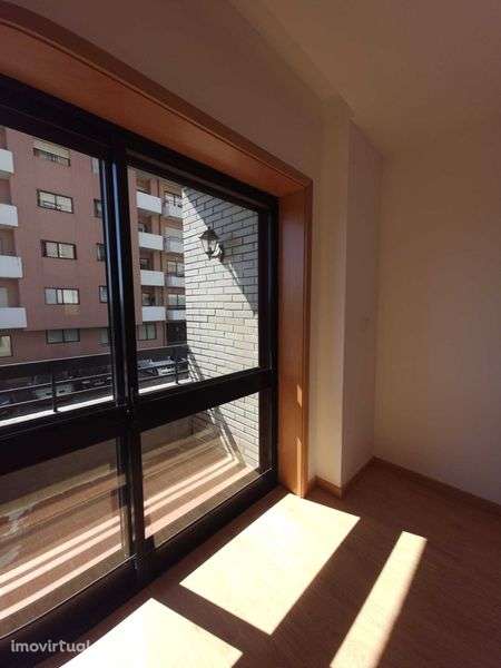 T2 Renovado Canidelo - Grande imagem: 4/11