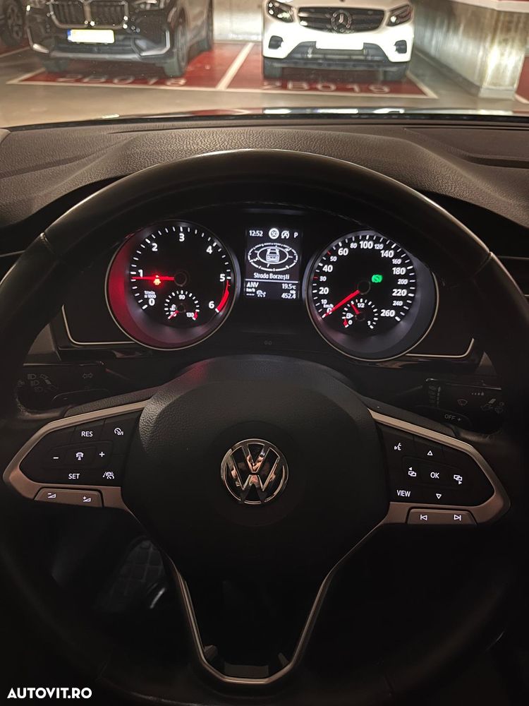 Volkswagen Passat Variant 2.0 TDI SCR DSG Business - 14