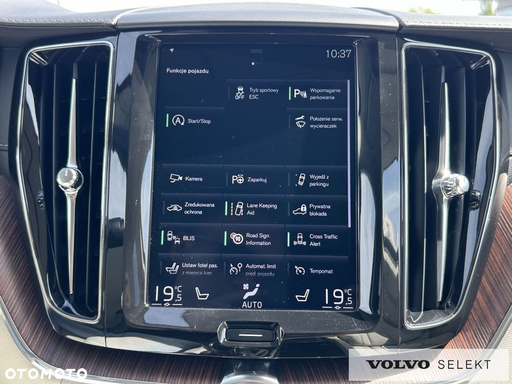 Volvo XC 60 - 20