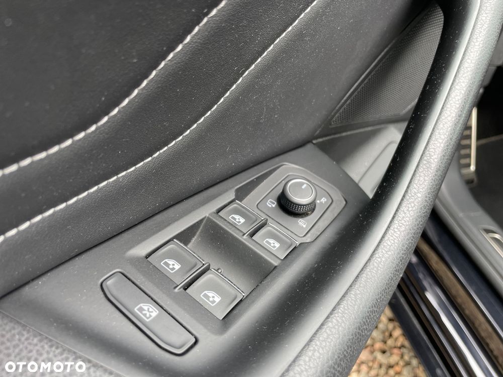 Volkswagen Arteon 2.0 TSI R-Line DSG - 31