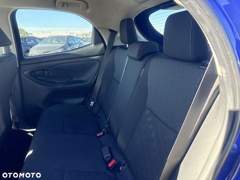 Toyota Yaris Hybrid 1.5 Style - 16
