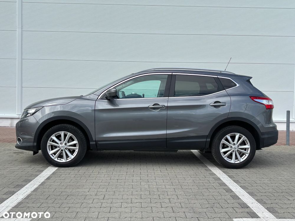 Nissan Qashqai 1.2 DIG-T Tekna EU6 - 4