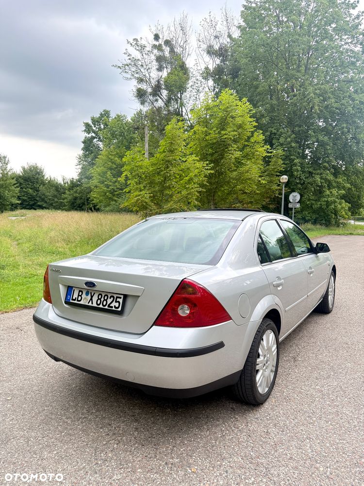 Ford Mondeo 2.5 V6 Ghia X - 7