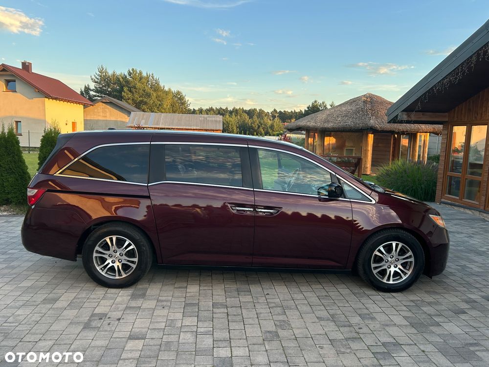 Honda Odyssey 3.5 LX - 10