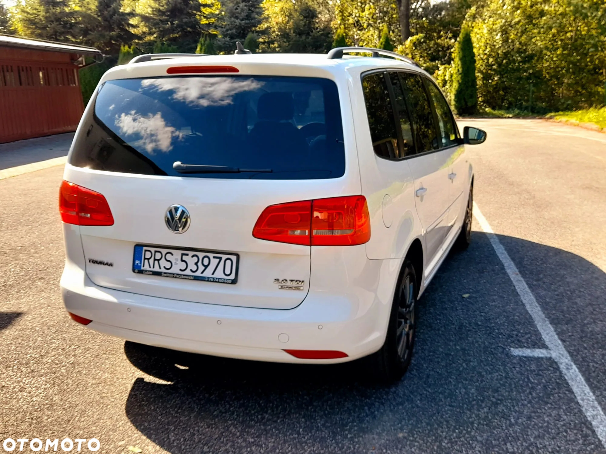 Volkswagen Touran 2.0 TDI DPF Highline - 11