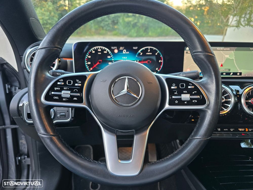 Mercedes-Benz CLA 180 - 18