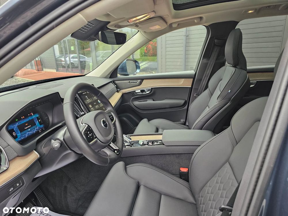 Volvo XC 90 T8 AWD Recharge Geartronic Inscription Edition - 28