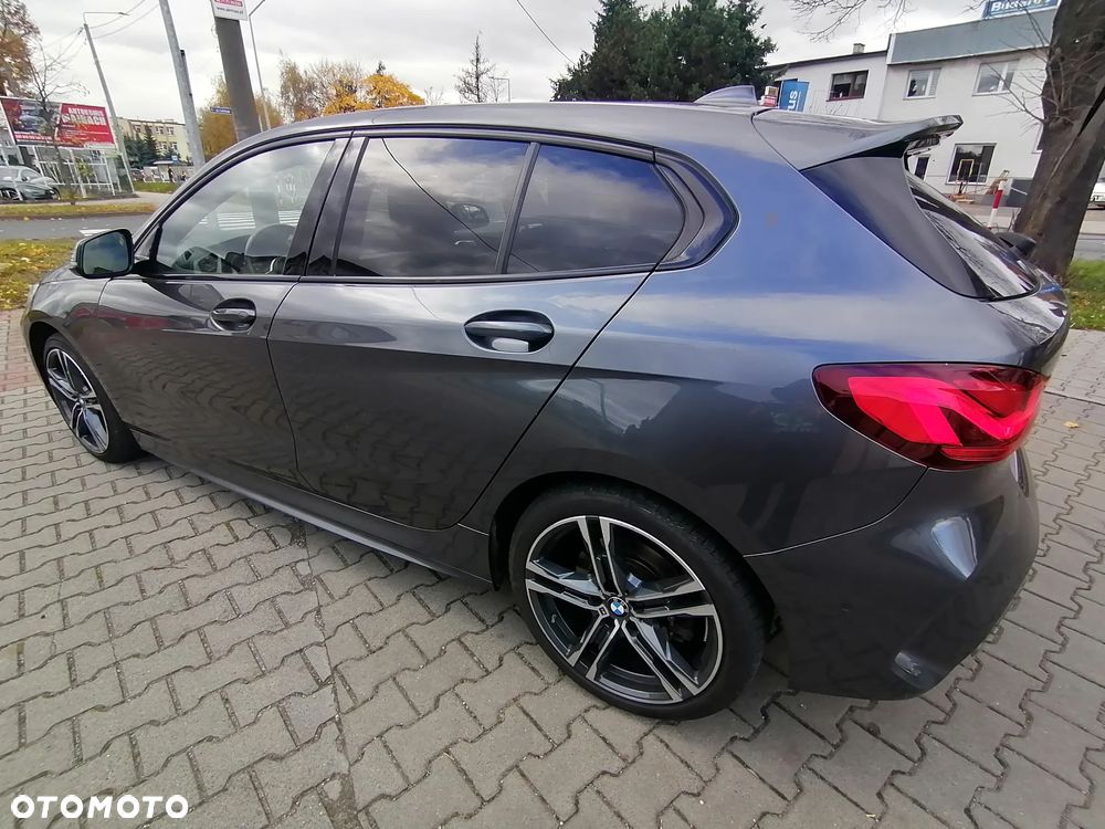 BMW Seria 1 120d M Sport - 12