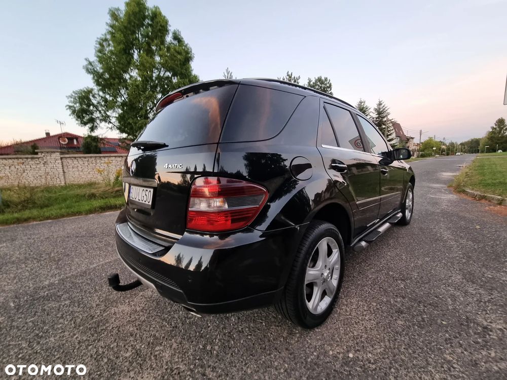 Mercedes-Benz ML - 14