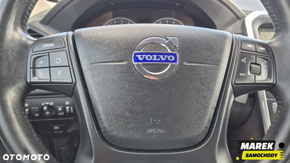 Volvo XC 60 - 22