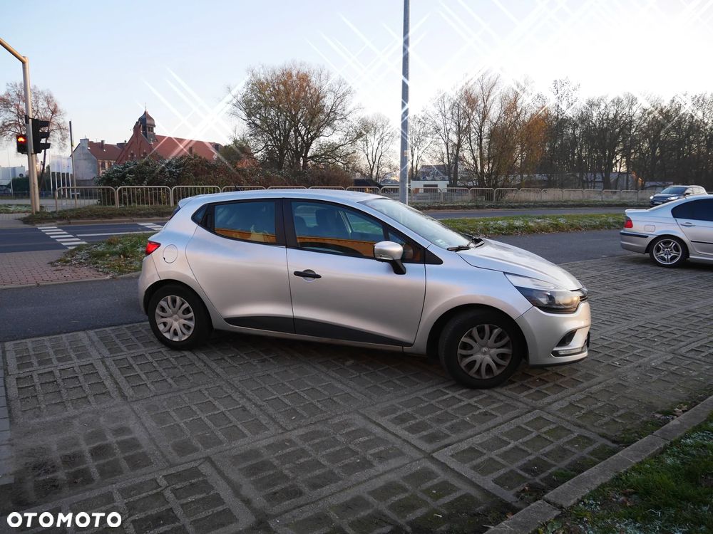 Renault Clio 1.5 dCi Energy Alize - 13