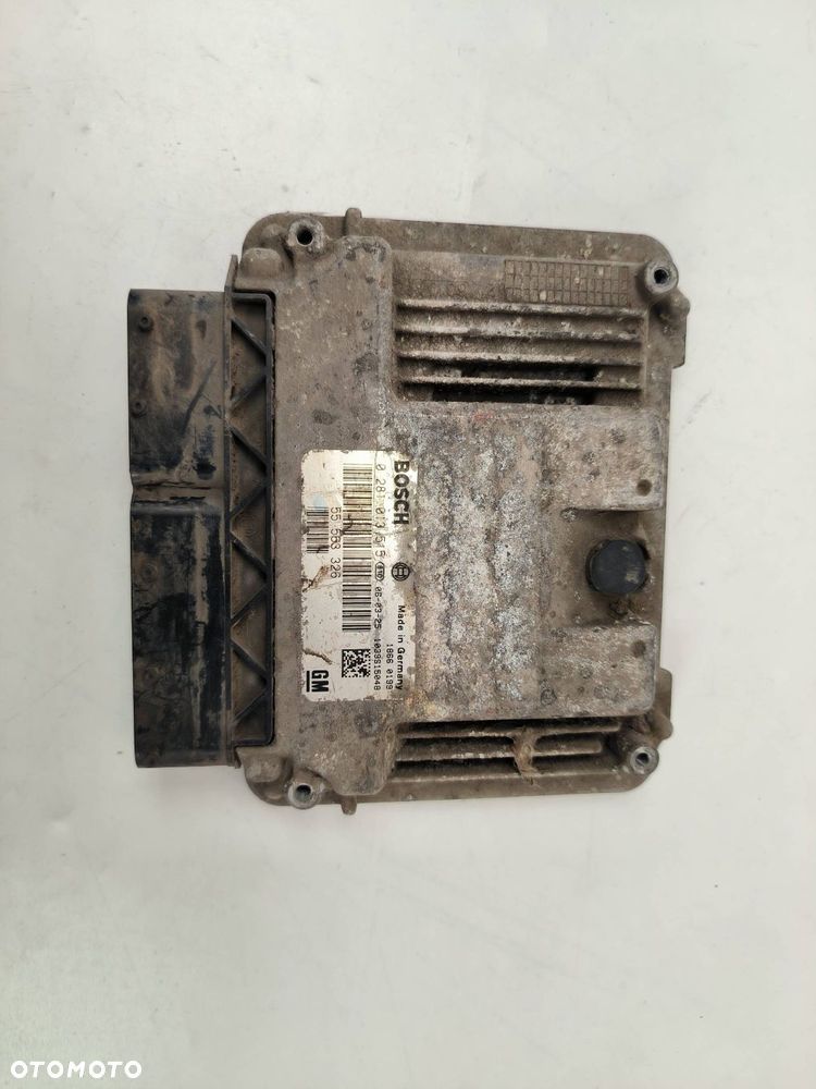 KOMPUTER SAAB 93 0281013515 - 2