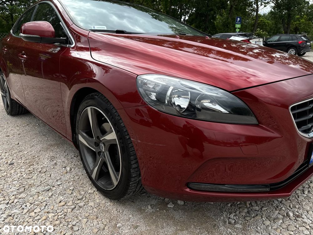 Volvo V40 D2 Momentum - 22