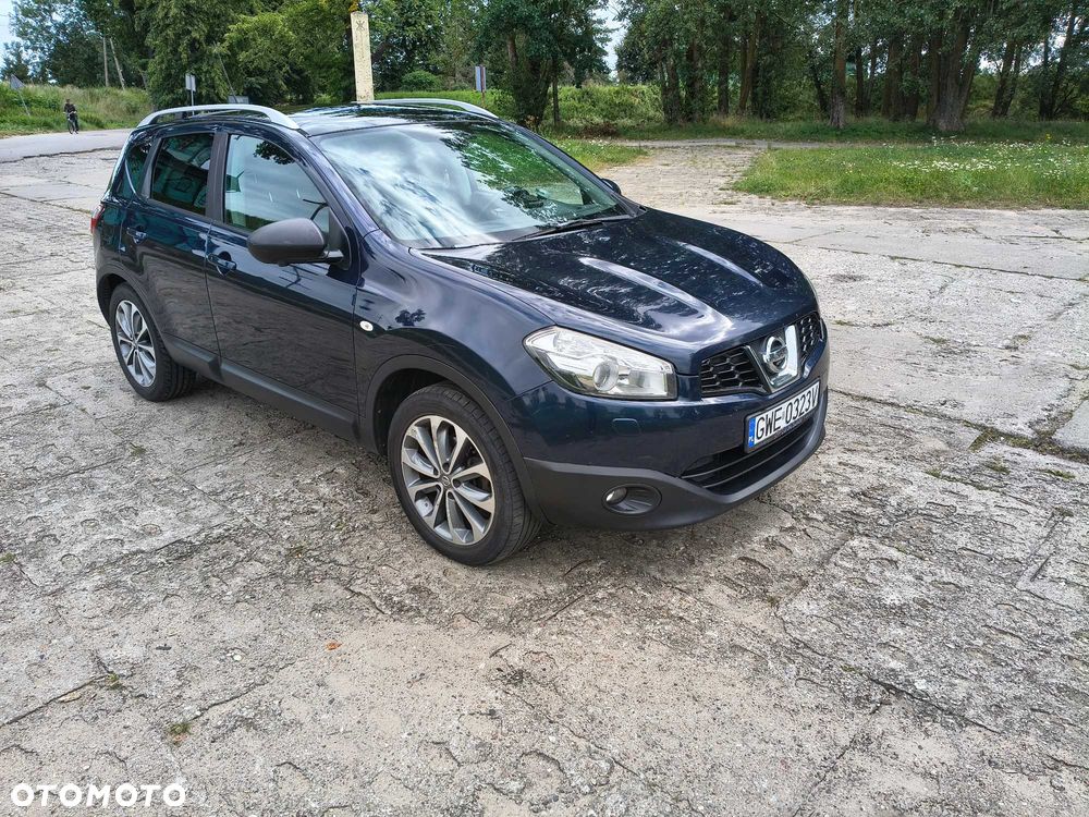Nissan Qashqai - 2