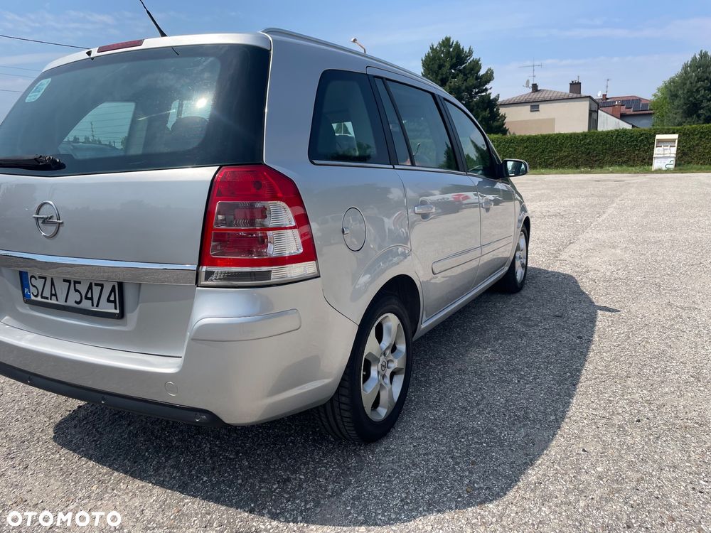 Opel Zafira - 5