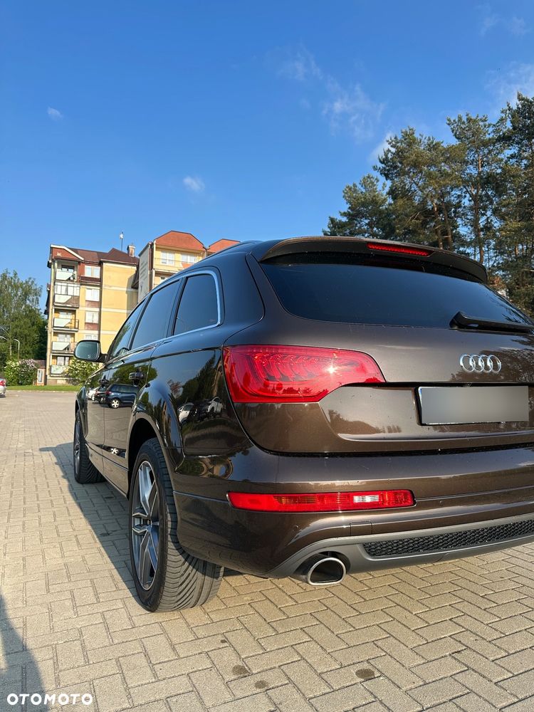 Audi Q7 - 7