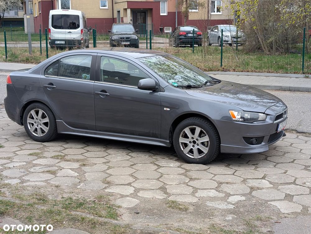 Mitsubishi Lancer 1.8 Intense - 4