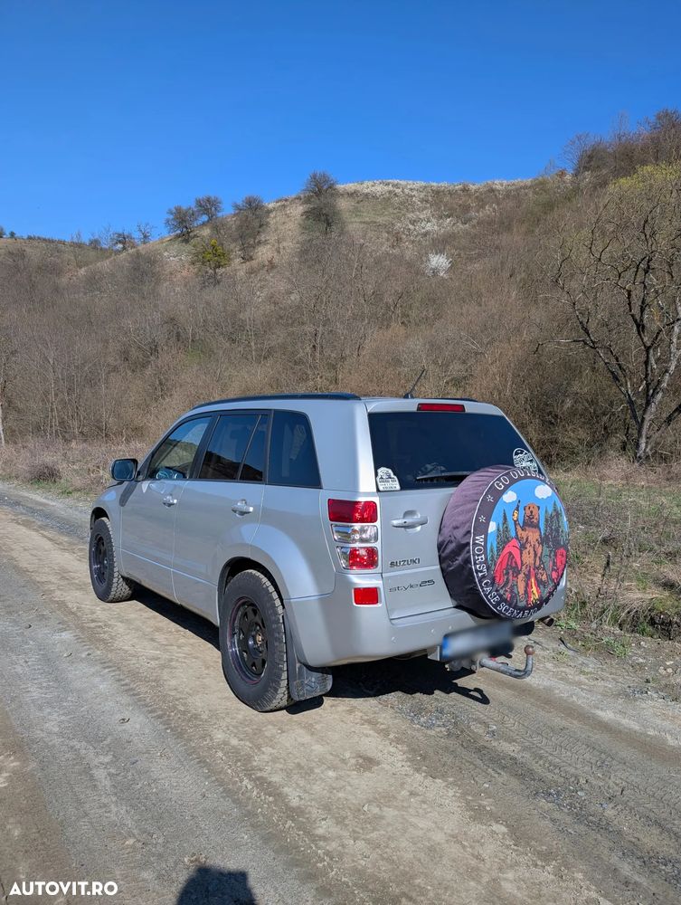 Suzuki Grand Vitara 1.9 DDiS Comfort DPF Limited - 2