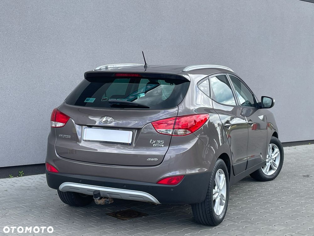 Hyundai ix35 2.0 CRDi 4WD Fifa World Cup Gold Edition - 9