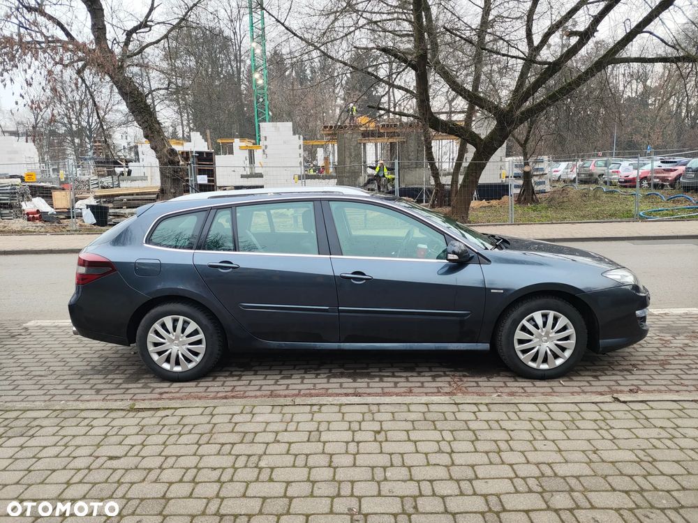 Renault Laguna 2.0 dCi Bose Edition - 6
