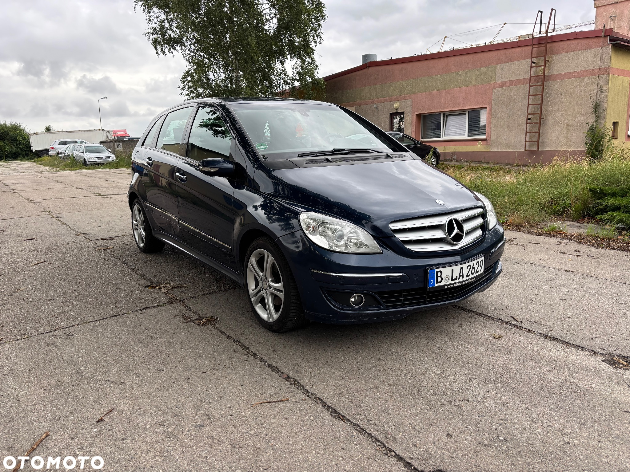 Mercedes-Benz Klasa B 180 CDI Autotronic Special Edition - 8