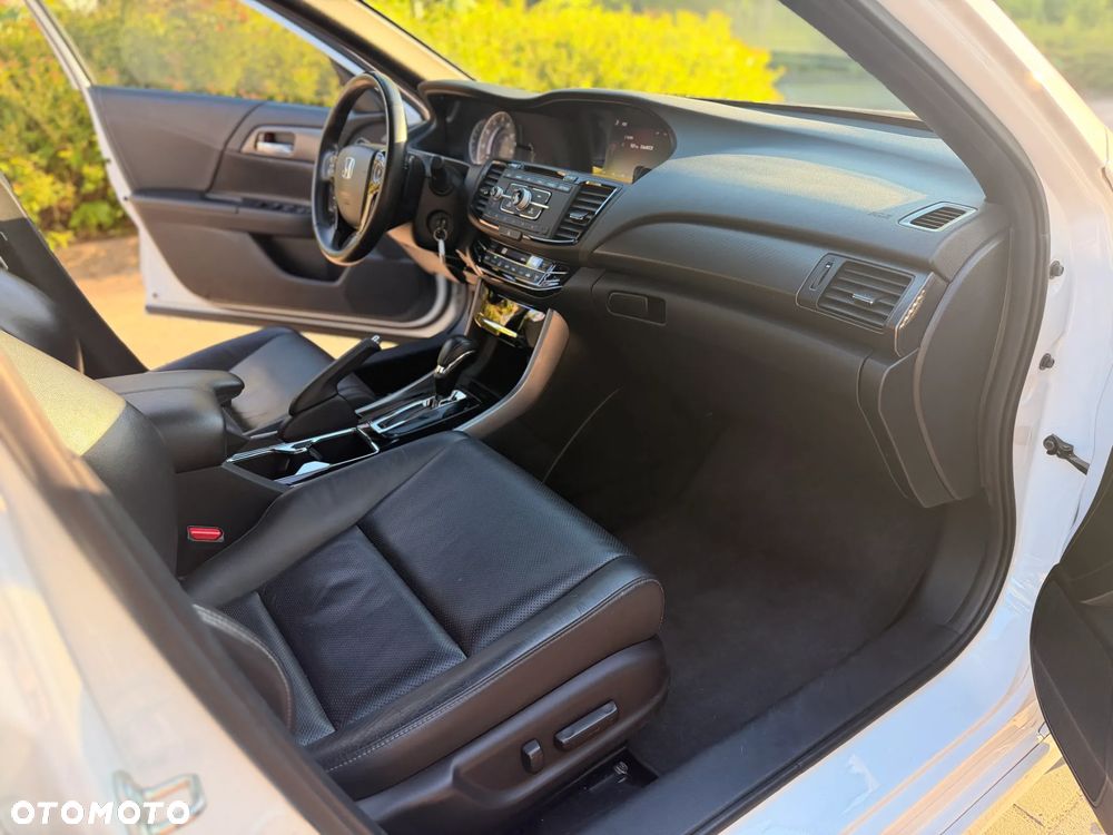 Honda Accord - 11