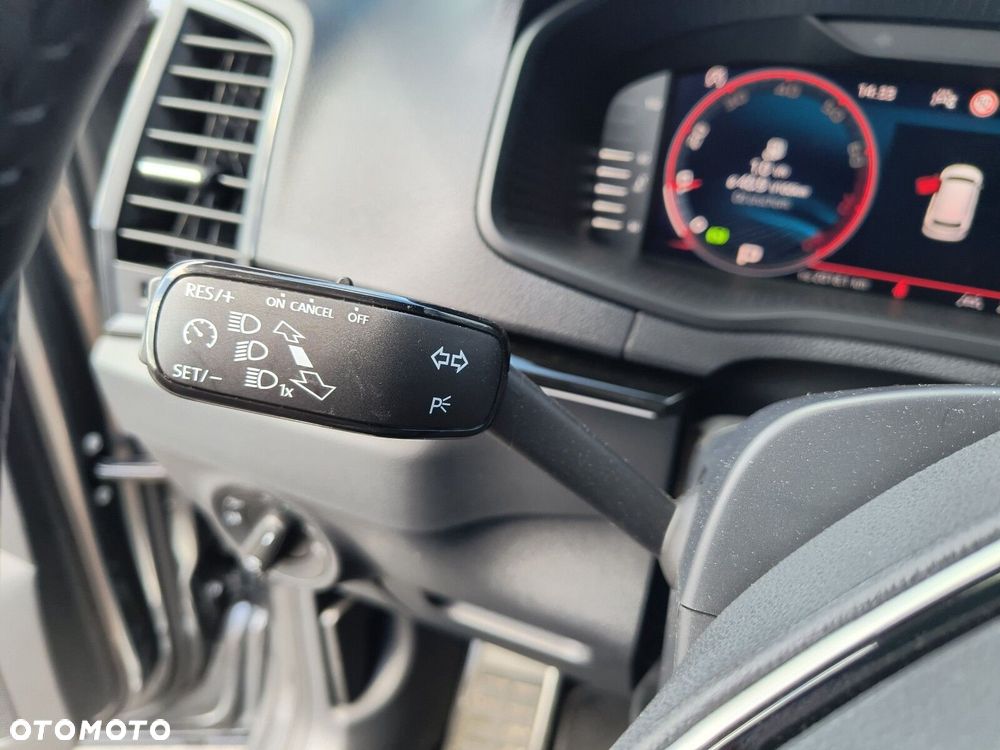 Skoda Karoq 1.5 TSI ACT Sportline DSG - 33